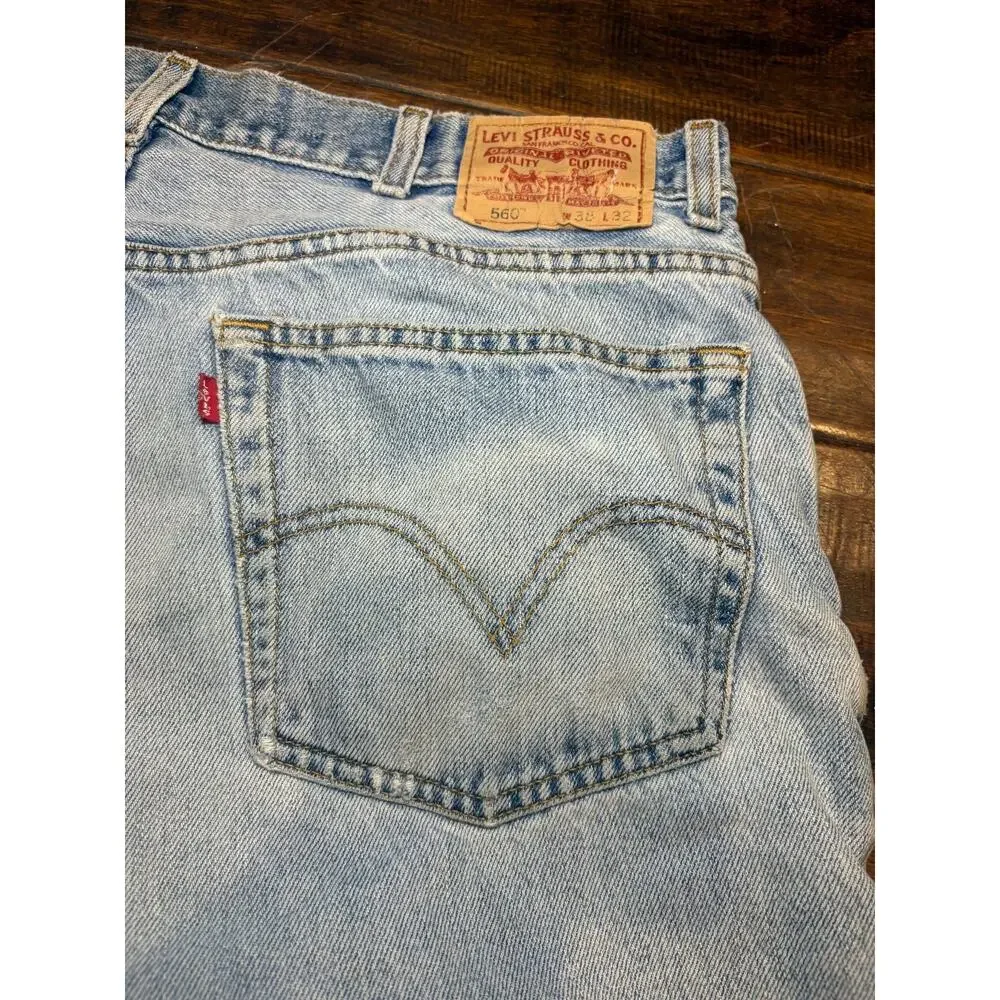 VTG 2004 Levi's 560 Loose Tapered Baggy Y2K Jeans Light Wash 37x30.5 Tag 38x32